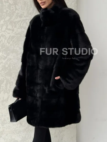 Норковая шуба в черном цвете воротник стойка - фото 1