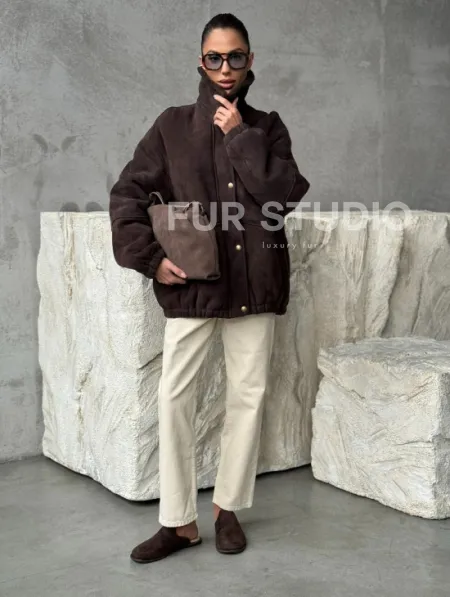 Дубленка бомбер женская - фото 12