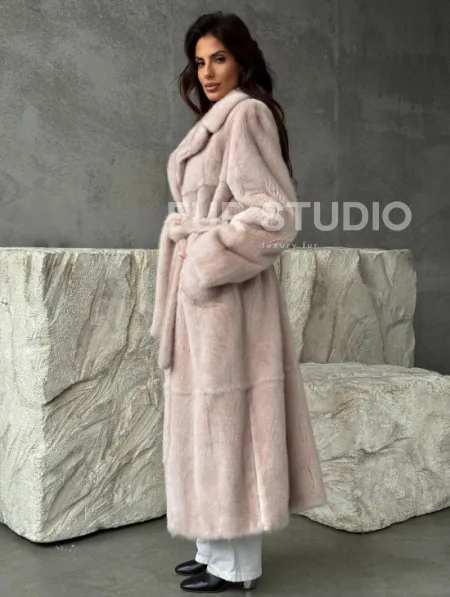 Светлая классическая норковая шуба - фото 6