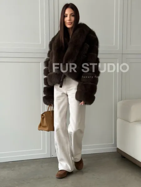 Полушубок-кроп из песца с шалевым воротником - фото 7