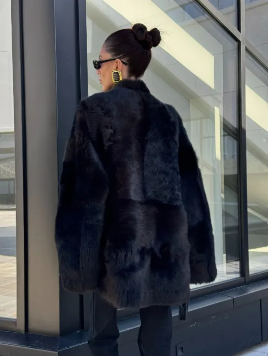 Двухсторонняя черная шуба-дублёнка из итальянской  тосканы - фото 6