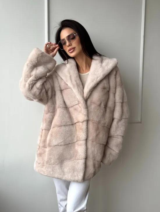 Зимняя норковая шуба цвет пудра с капюшоном - фото 9