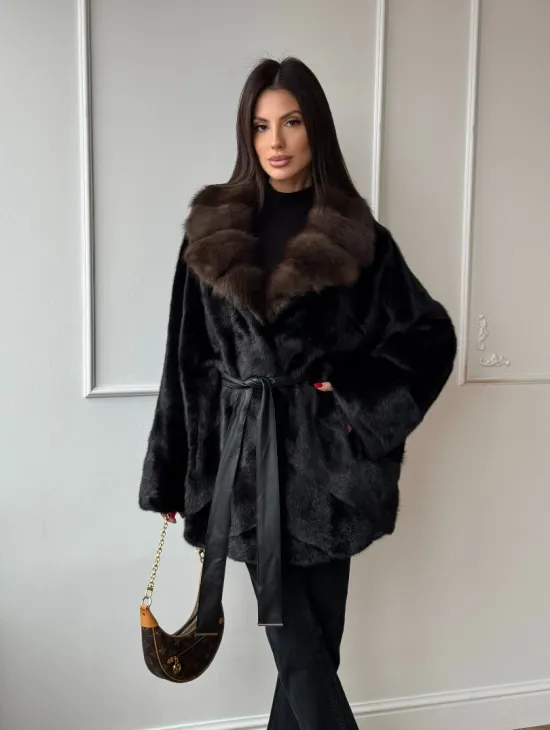 Полушубок из норки Black с воротником из меха темной куницы - фото 10