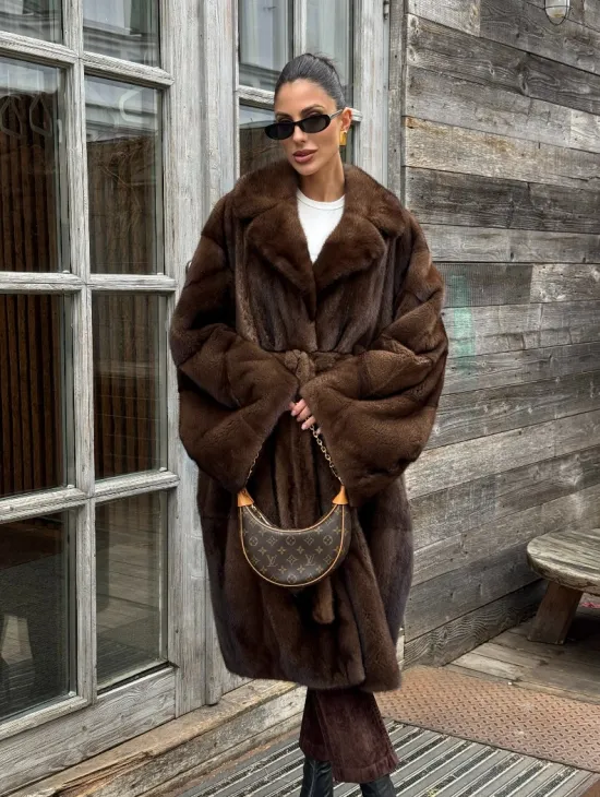 Шуба - кимоно Chic Fashion из норки орех с английским воротником - фото 11