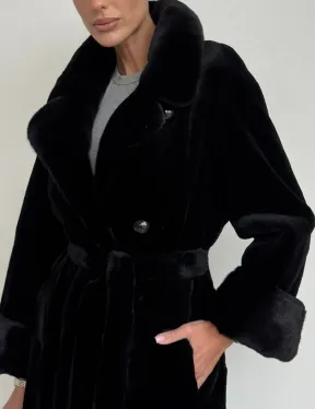 Элитная шуба из меха стриженой черной норки - фото 1