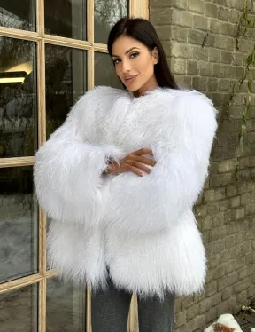 Шуба белая из меха ламы без воротника - фото 4