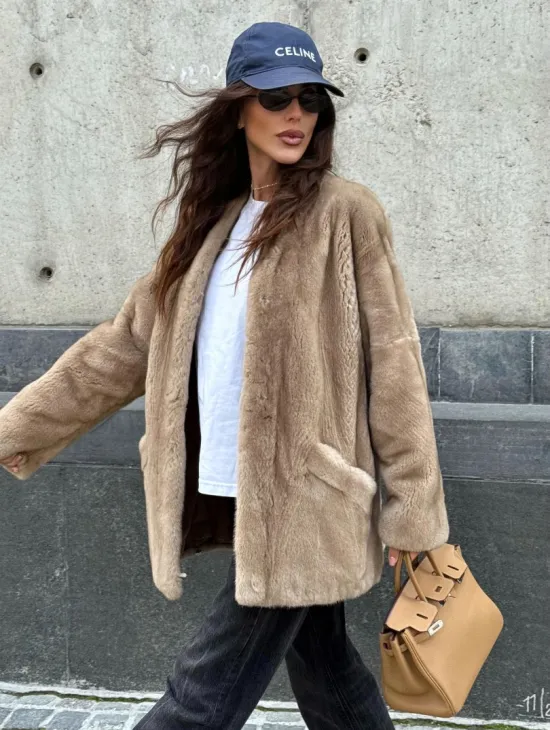 Норковый жакет в натуральном цвете пастель с V-образным воротником - фото 4