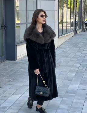 Норковая шуба с капюшоном из куницы -  BlackGlama - фото 0