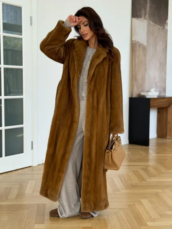 Шуба норковая золотая - фото 6