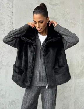 Черная норковая жилетка - фото 6