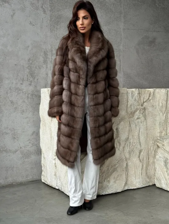 Шуба из куницы средней длины - фото 2