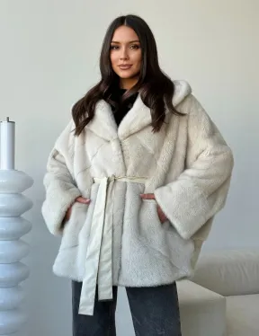 Шуба автоледи под пояс из меха норки - фото 0