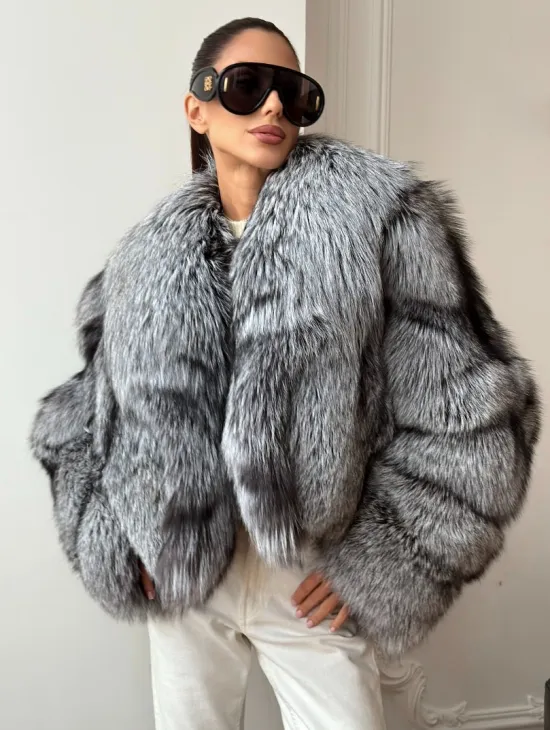 Кроп-полушубок с шалевым воротником из чернобурки - фото 0