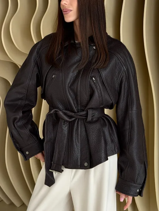 Коричневая кожаная куртка «Тренд - 2026» - фото 6