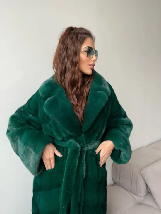 Шуба из плюшевой норки Velvet - цвет изумруд - фото 1