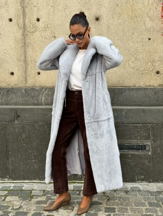 Голубая шуба из плюшевой норки “Velvet” - фото 9