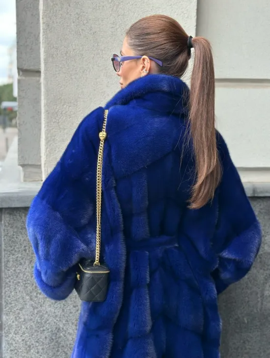 Норковая шуба - цвет электрик - фото 3