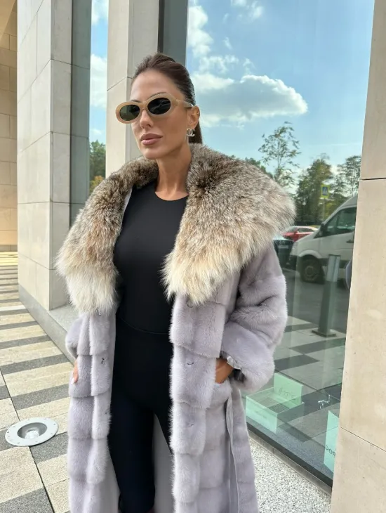 норковая шуба с капюшоном из меха рыси цвет серый сапфир - фото 1