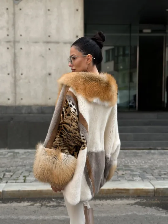 Комбинированная шуба из меха норки и альпийской лисы - фото 6