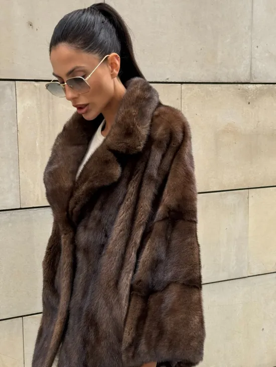 Короткая норковая шуба английский воротник роспуск - фото 2
