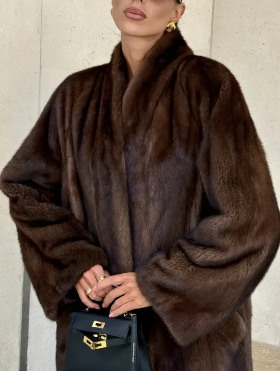 Шуба из PREMIUM норки SAGA FURS в винтажном стиле - фото 3